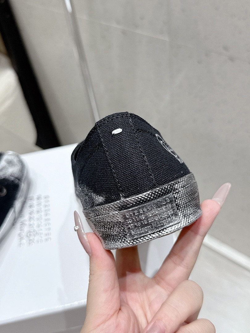Ma1s0n Marg*e1a SNEAKER