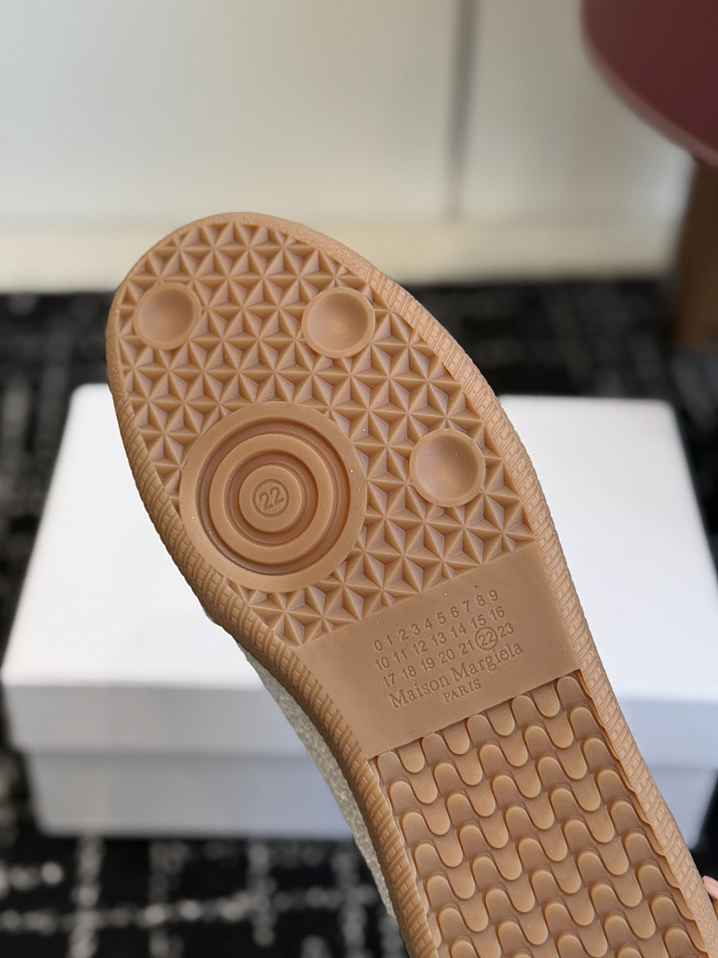 Ma1s0n Marg*e1a SNEAKER