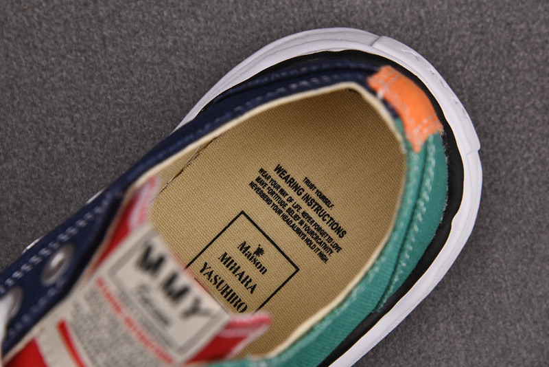 Ma*s*n mihara yasuhiro sneaker