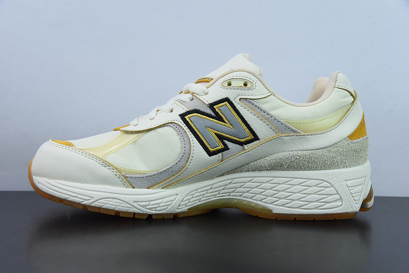 new balance sneaker