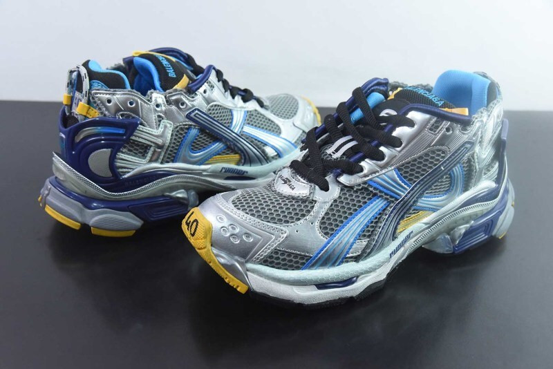 Ba1en*iaga Runner Sneaker