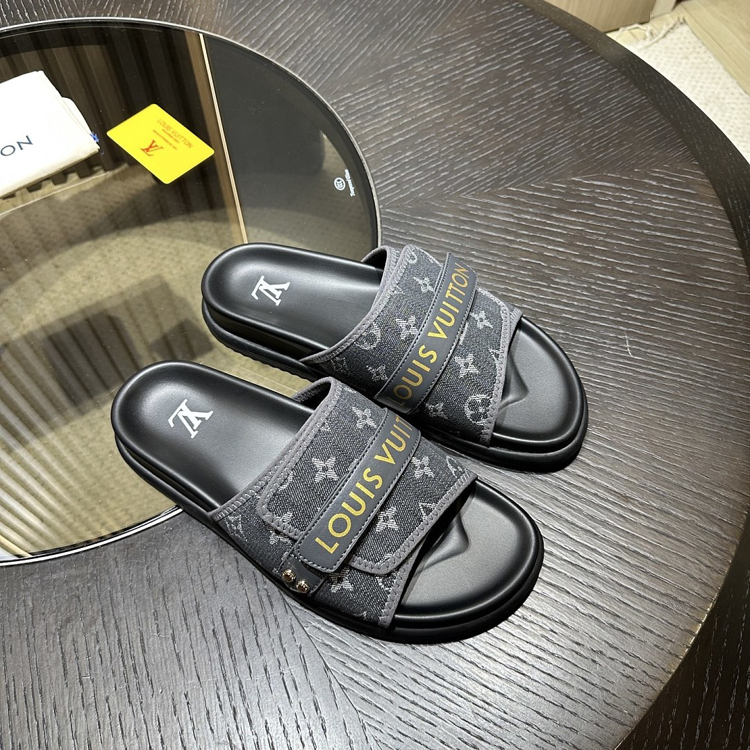 LVT SANDALS