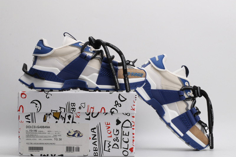 dg sneaker