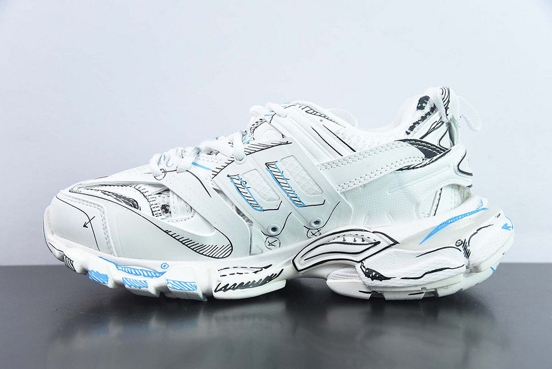 bc track sneaker