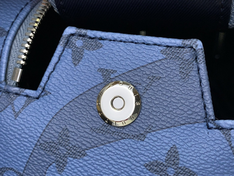 LVT PURSE