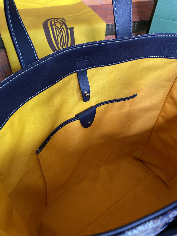 G09ard purse