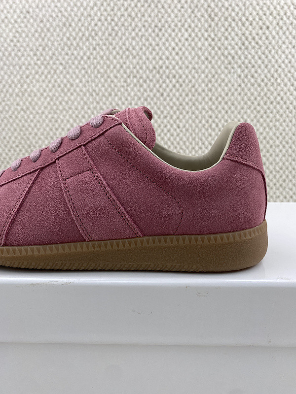 ma*s*n Ma*i*la sneaker