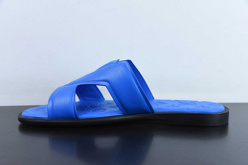 lvt sandals