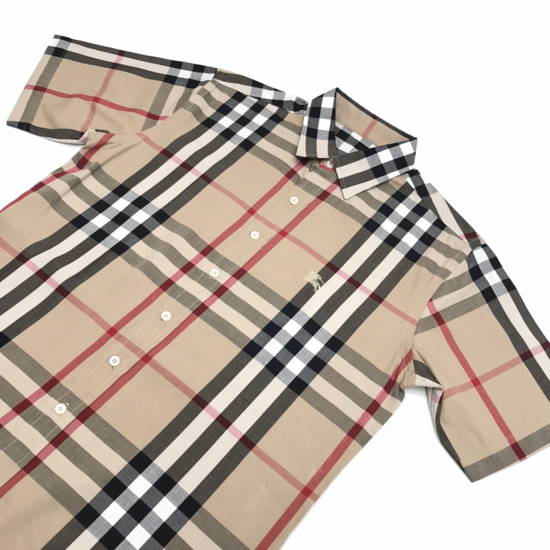 B**rry clothes