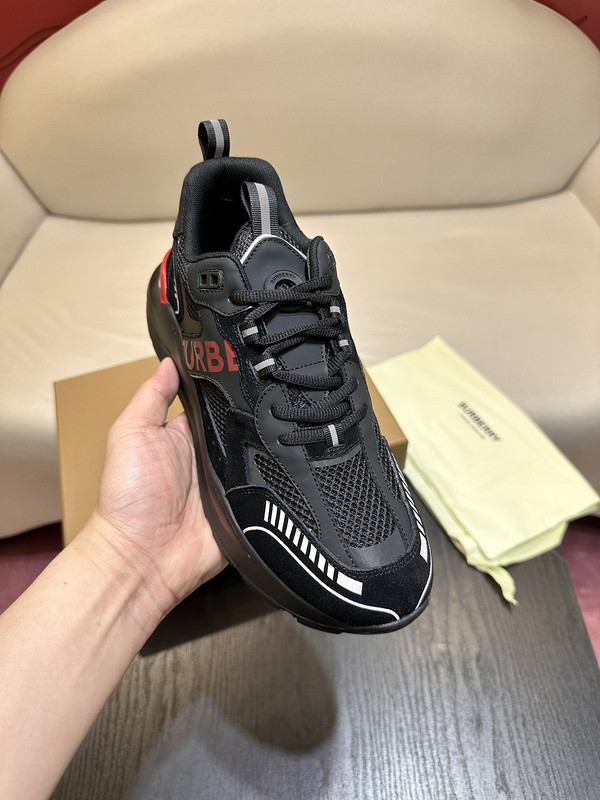 B**rry sneaker