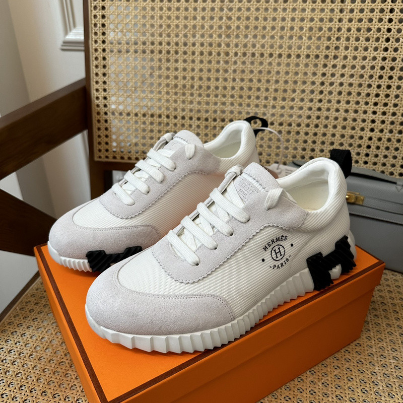 H**mes sneaker