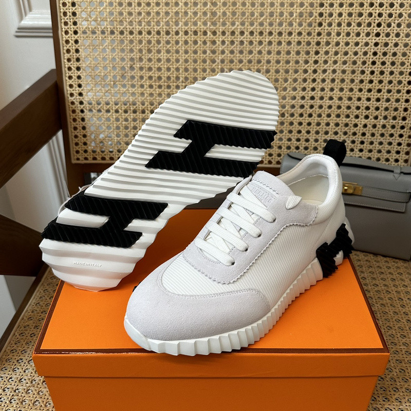H**mes sneaker
