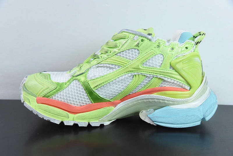 Ba1en*iaga runner sneaker