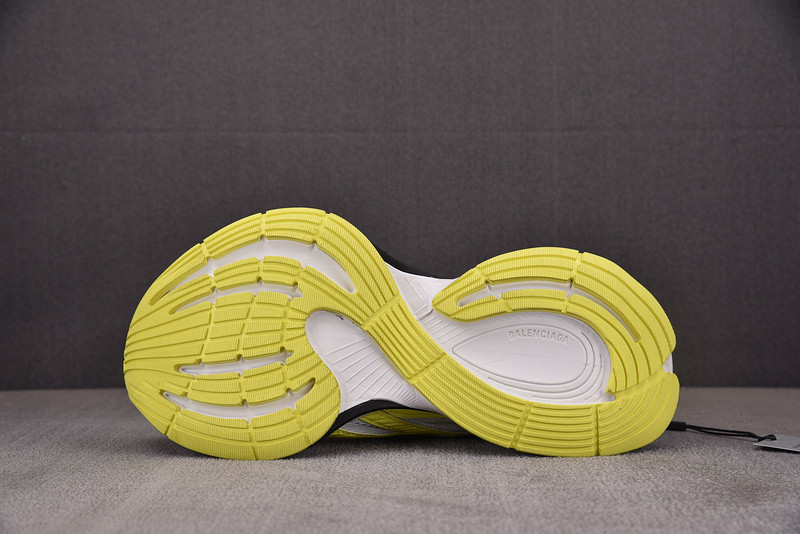 BC XL SNEAKERS