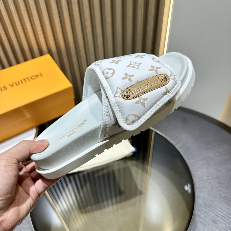 LVT SANDALS