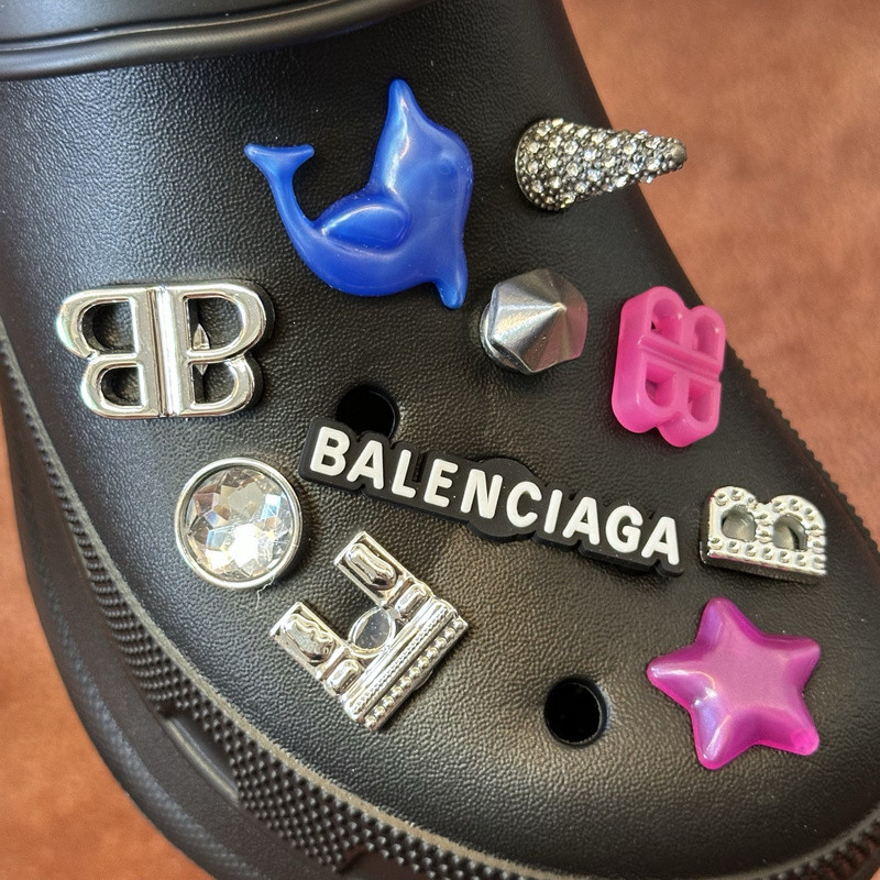 Ba1en*iaga slide