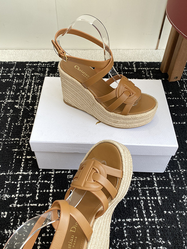 DIO* SNEAKER