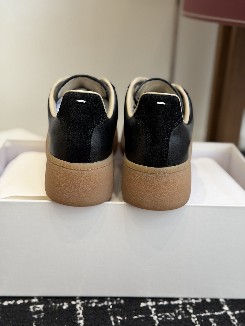 Ma1s0n Marg*e1a SNEAKER
