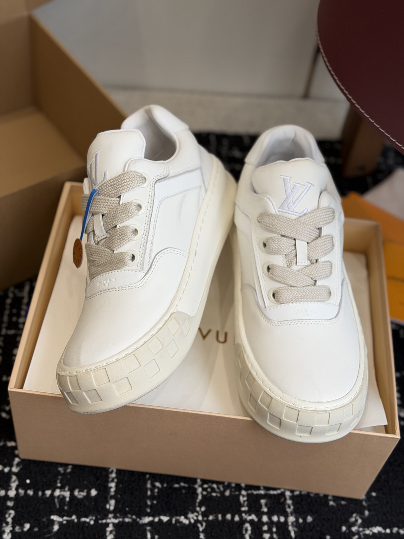 LVT SNEAKERS