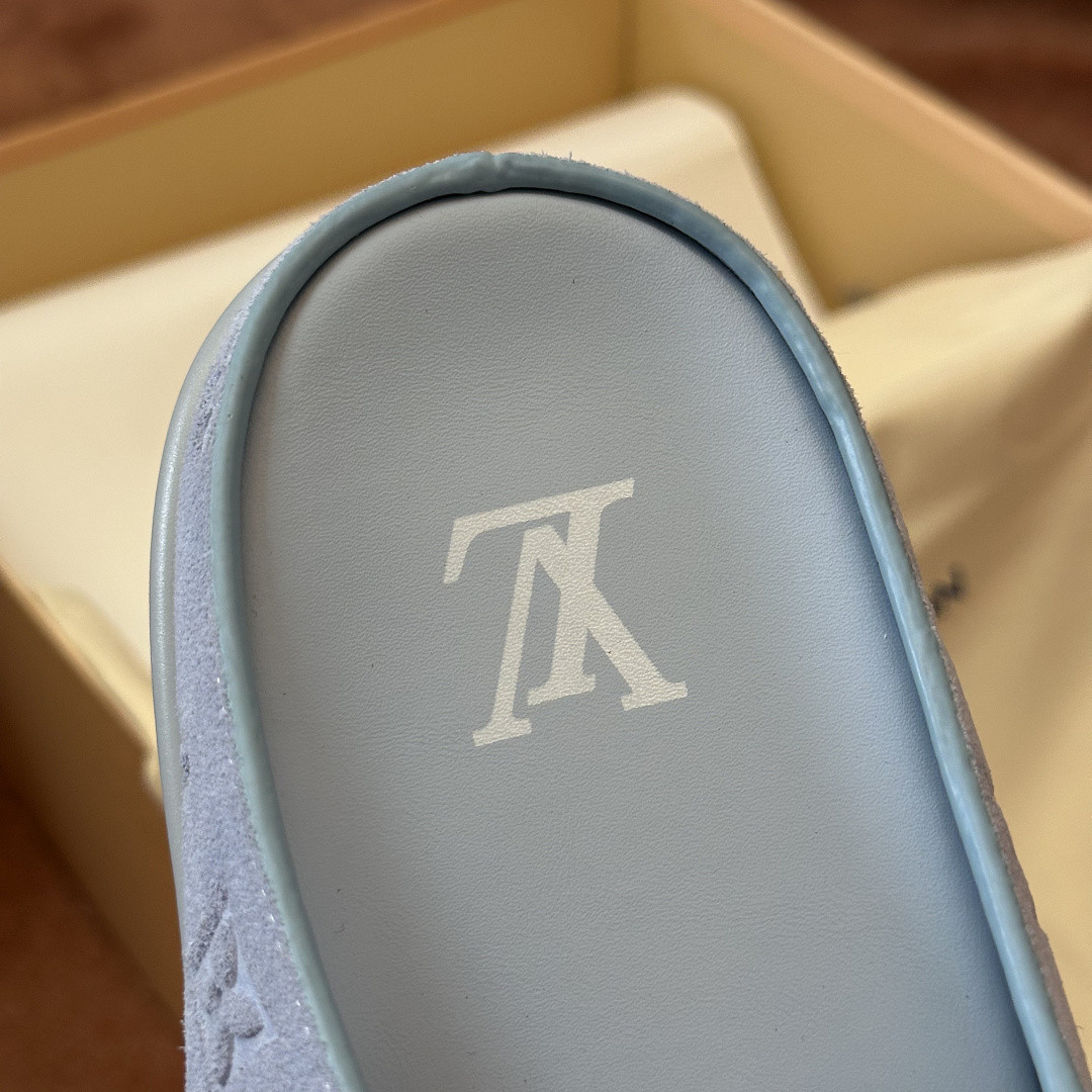 LVT SANDALS