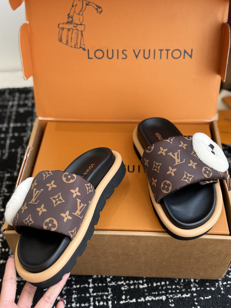 LVT SANDALS