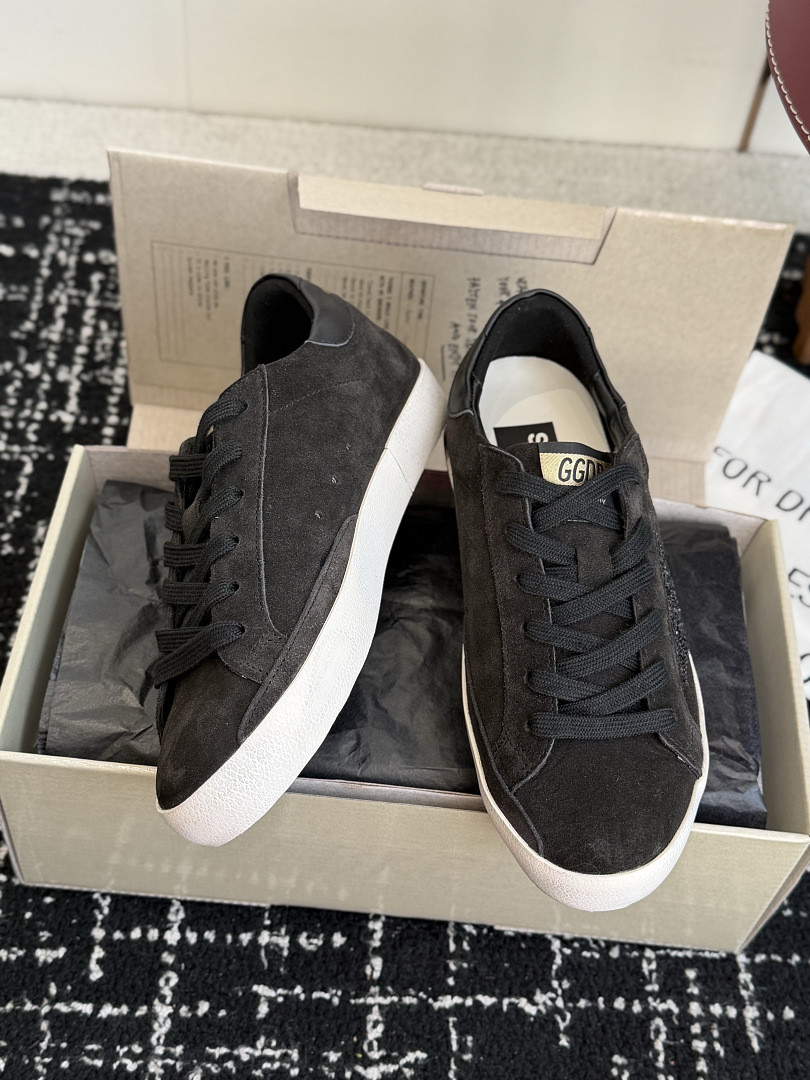 GGDB SNEAKER