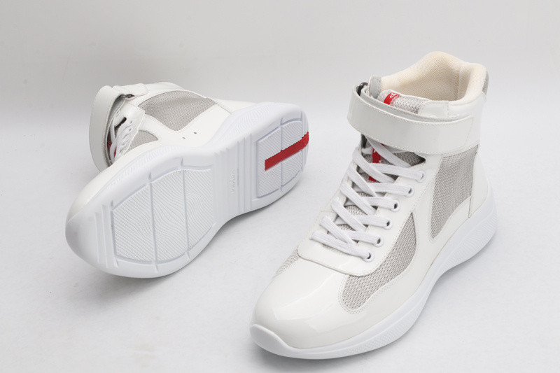 pr sneaker