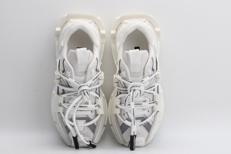 dg sneaker