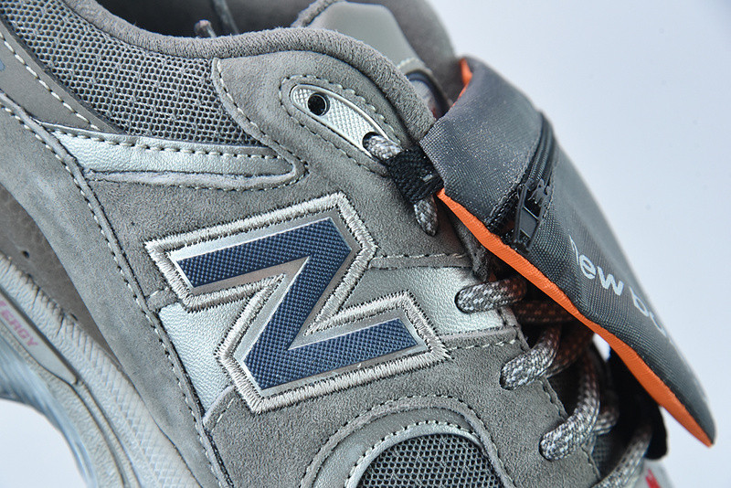new balance sneaker