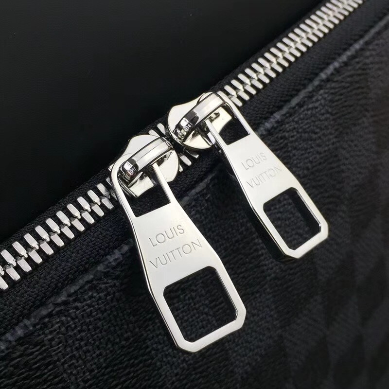 LVT PURSE