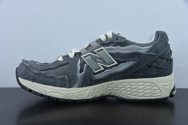 new balance sneaker