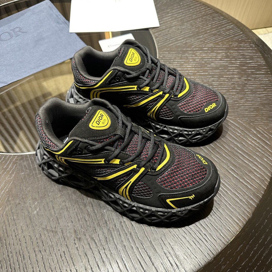 DIO* SNEAKER