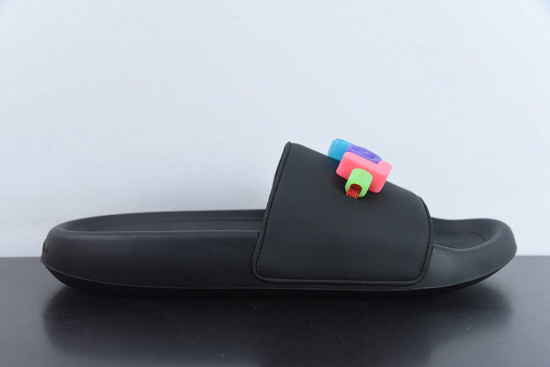 lvt sandals
