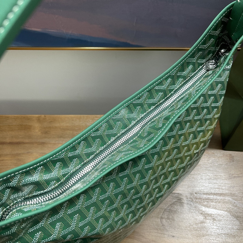 G09ard purse