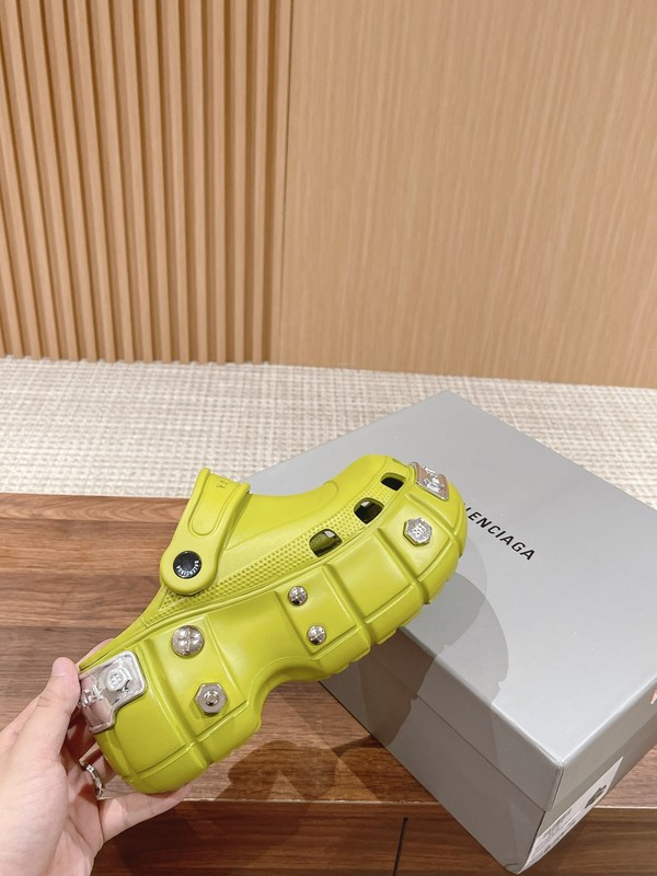 Cr*0*s x ba*len*cia*ga hardCr*0*s sandal