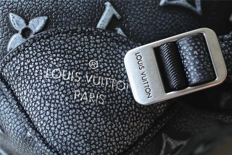 LVT PURSE
