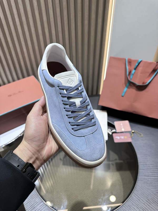 L0r0 P1ana sneaker