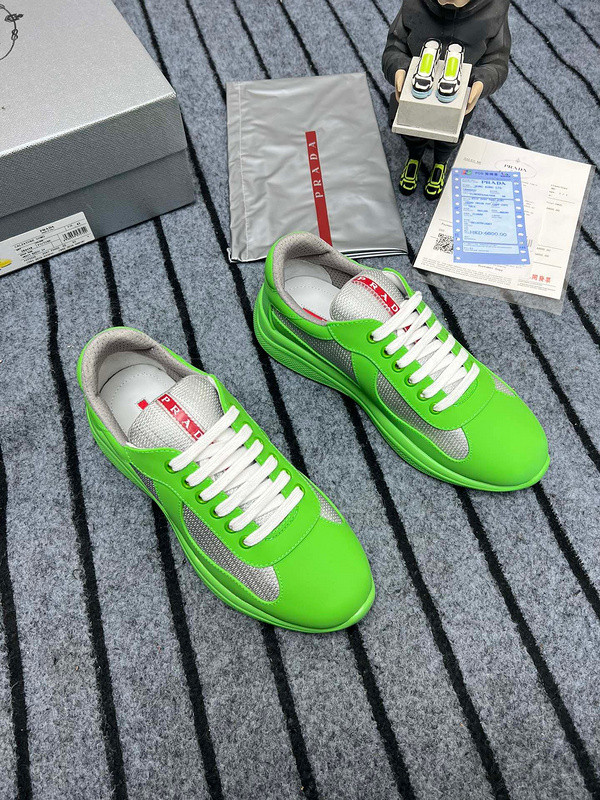 pr sneaker
