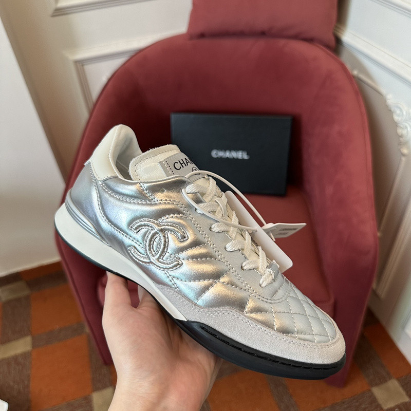 Ch*el sneaker