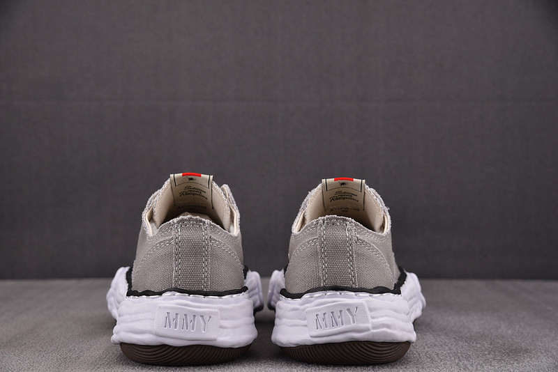Ma1s0n mihara yasuhiro sneaker