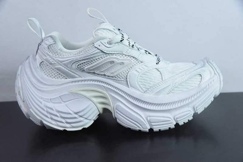 BC XL SNEAKERS
