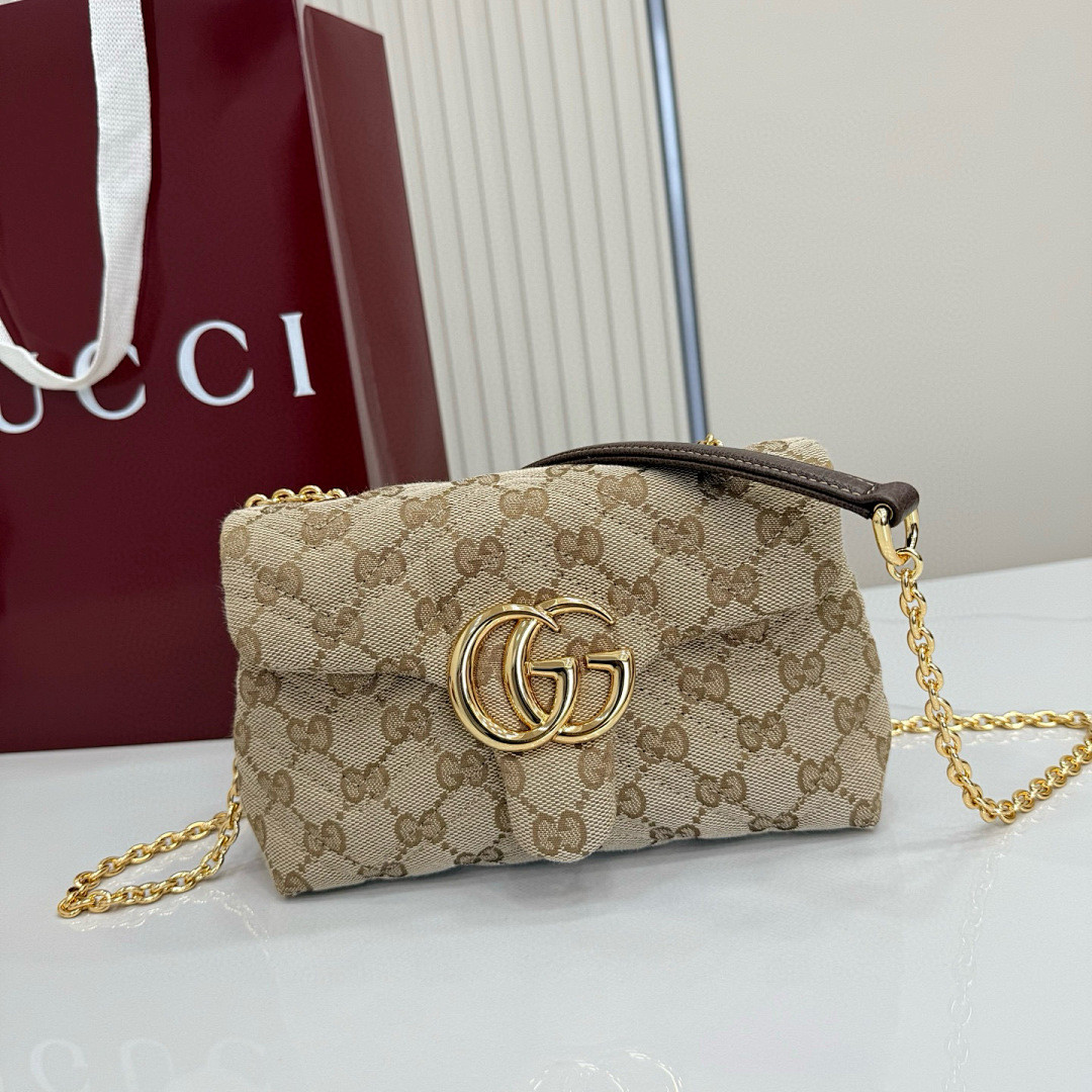 Gvc*1 BAG