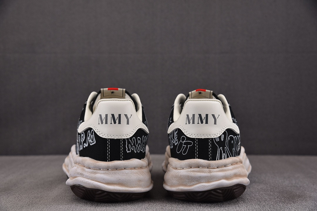 Ma1s0n MIHARA YASUHIRO Sneaker