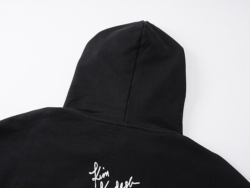 Ba1en*iaga clothes