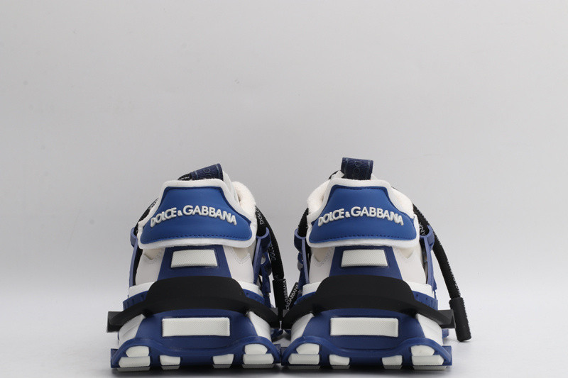 dg sneaker