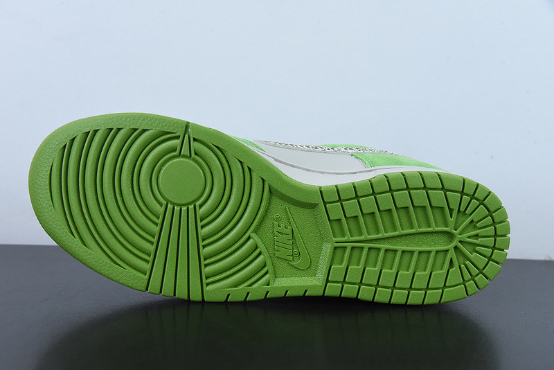 nike dunk low safari swh “chlorophyll” dr0156-300