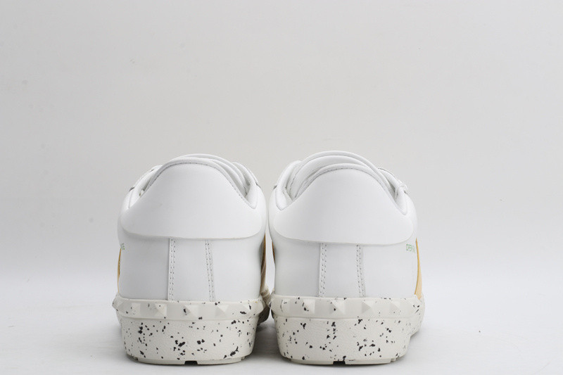 Va1e*ntin0 garavani sneaker