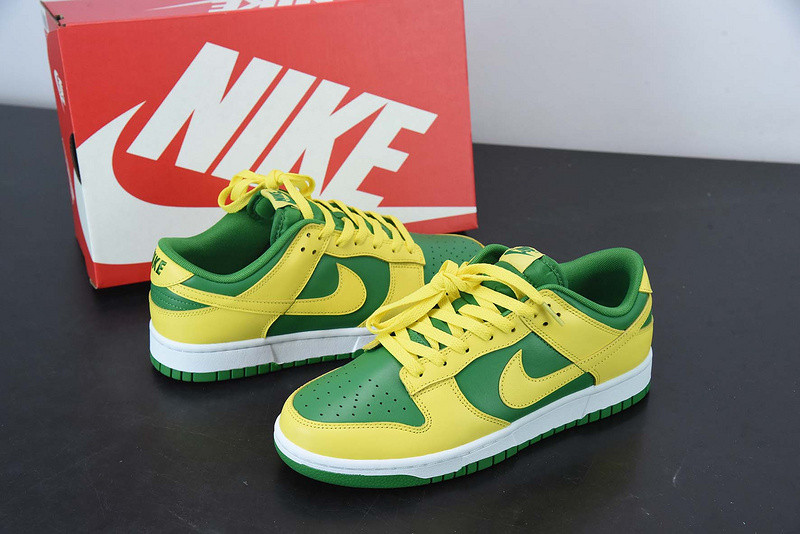 nike dunk low “reverse brazil” dv0833-300