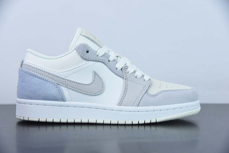air jordan 1 low “sky grey” cv3043-100