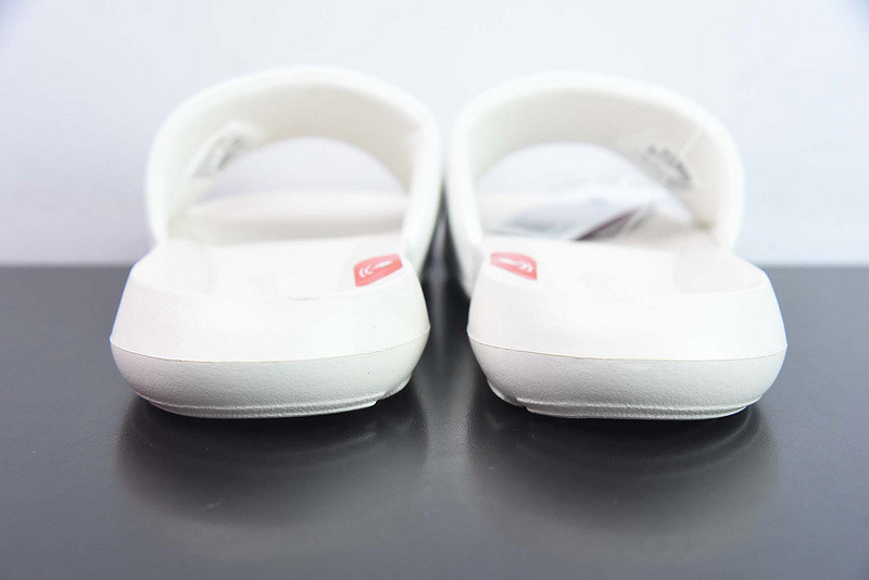 nike sandals